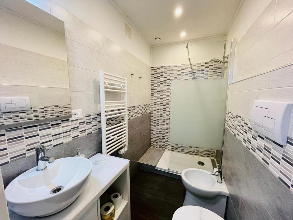Appunti Di Viaggio Guesthouse La Spezia Kültér fotó